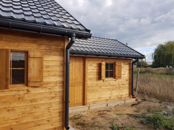 2 Garaż drewniany 6x5,5 z poddaszem i pomieszczeniem | Dwustanowiskowy