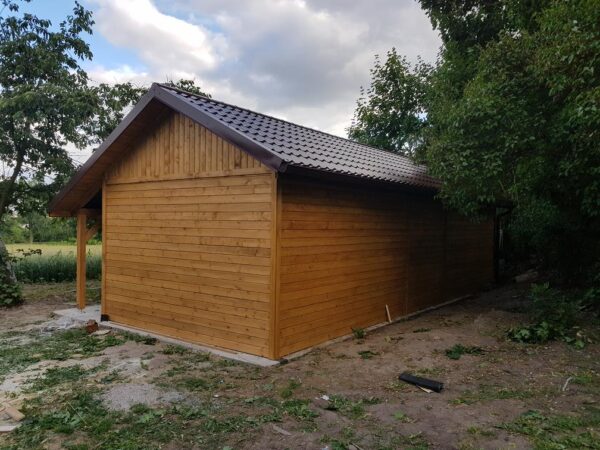 2 Stajnia 10x3,5m plus 1m wiata