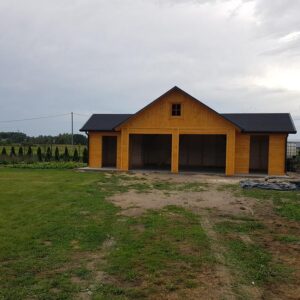 Duży garaż drewniany 57 m² z poddaszem | Pomieszczenie gospodarcze