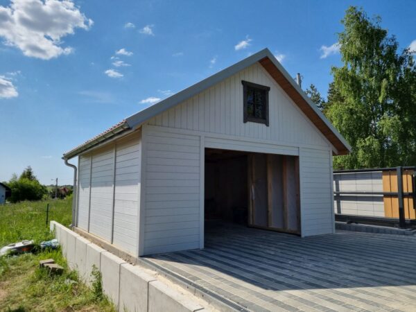 20230531_155240 Garaż drewniany bez pozwolenia z poddaszem | Szkieletowy | Producent